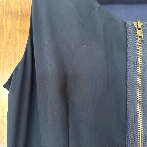 Armani Paris navy formal gown. Size 12. - Picture 4 of 5